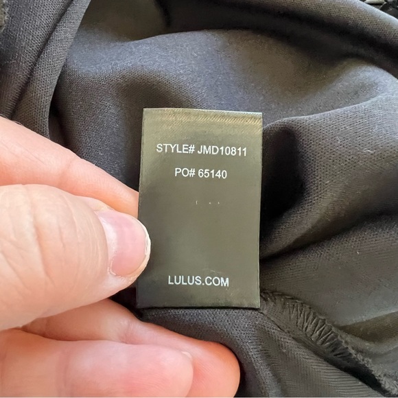 Lulus NWT Black Lace Story of Love Half Sleeve Square Neck Dress Size Medium - Picture 7 of 7